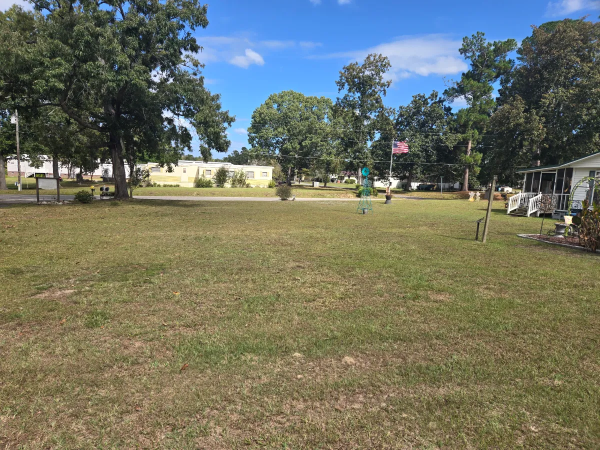 mobile home community near Charleston SC, mobile home lots available in Cross SC, Snowy Owl MHP, home financing, long term ho