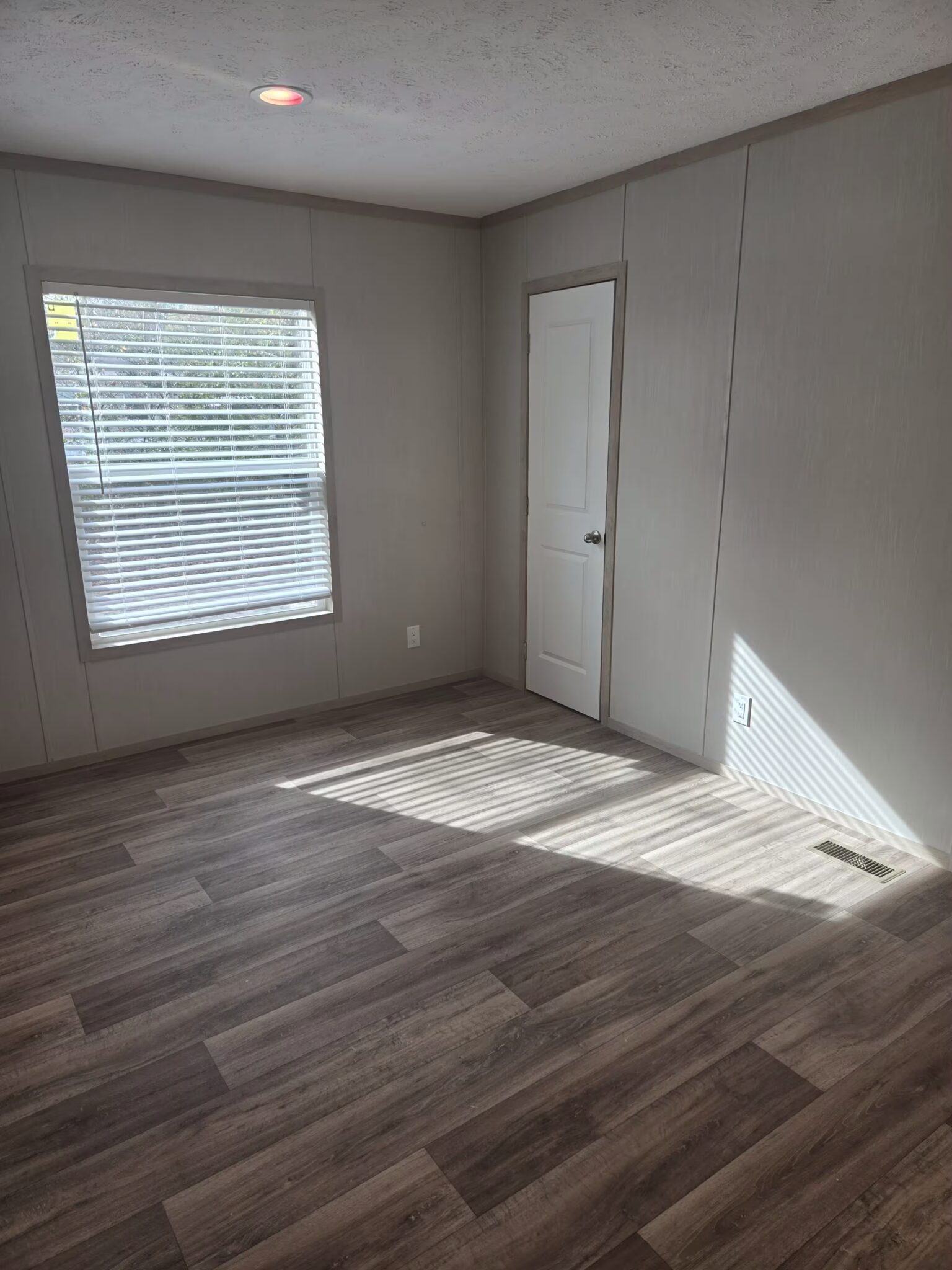 home financing, Cross South Carolina, trailer park alternatives in Cross South Carolina, Snowy Owl Mobile Home Park in Cross