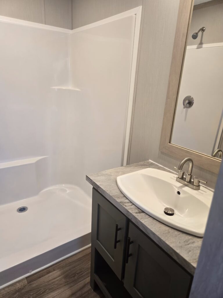 low lot rent mobile home park Cross SC, Goose Creek area, Clayton Epic Lewis Series Tranquility, Snowy Owl manufactured home